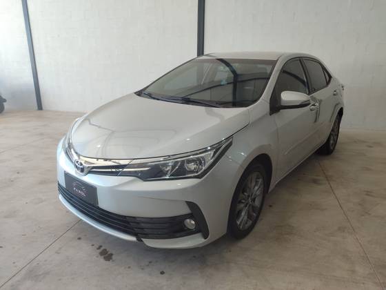 TOYOTA COROLLA 2.0 XEI 16V FLEX 4P AUTOMÁTICO TOYOTA COROLLA 2.0 XEI 16V FLEX 4P AUTOMÁTICO